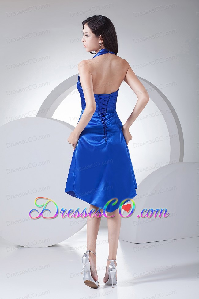 Column / Sheath Ruched Taffeta Knee-length Royal Blue Halter Bridesmaid Dress