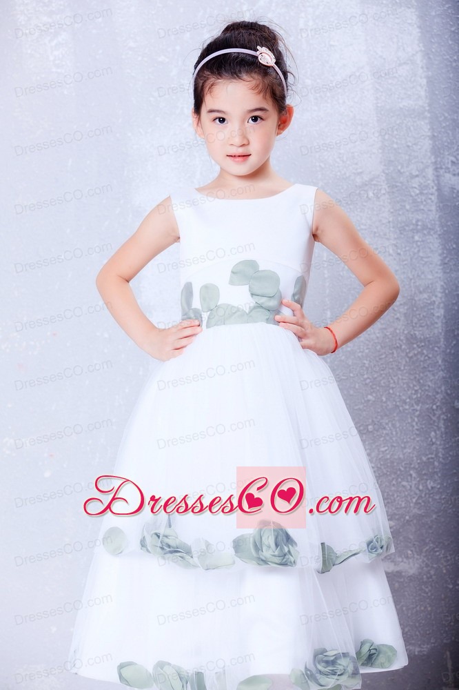 White A-line Scoop Tea-length Tulle And Taffeta Hand Made Flowers Flower Girl Dress