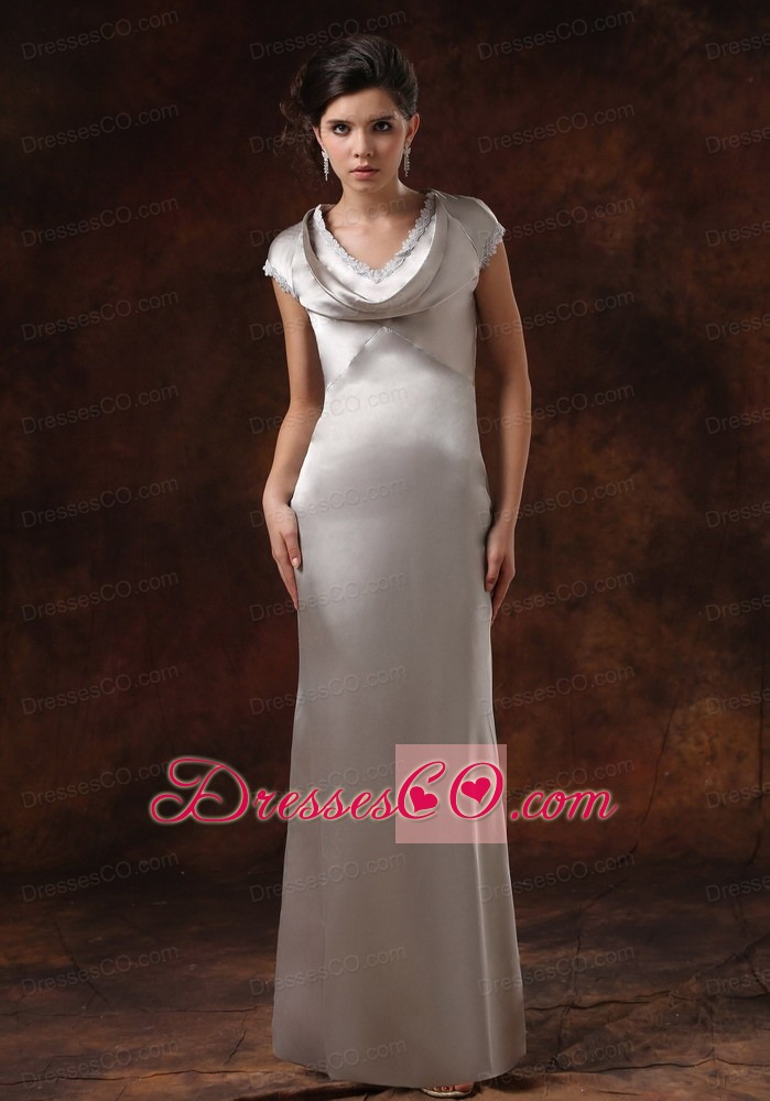 Silver V-neck Mother Of The Bride Dress With Short Sleeves