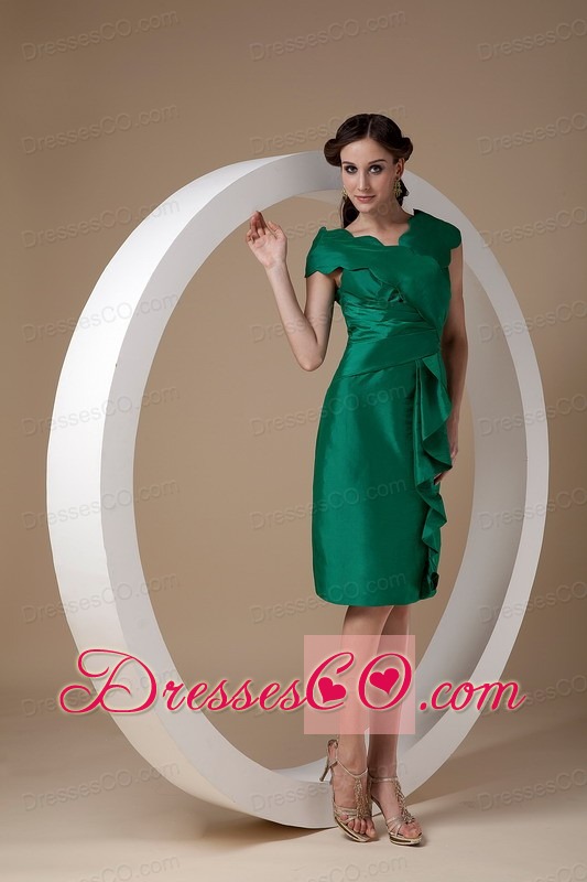 Green Column V-neck Knee-length Taffeta Ruching Prom / Homecoming Dress