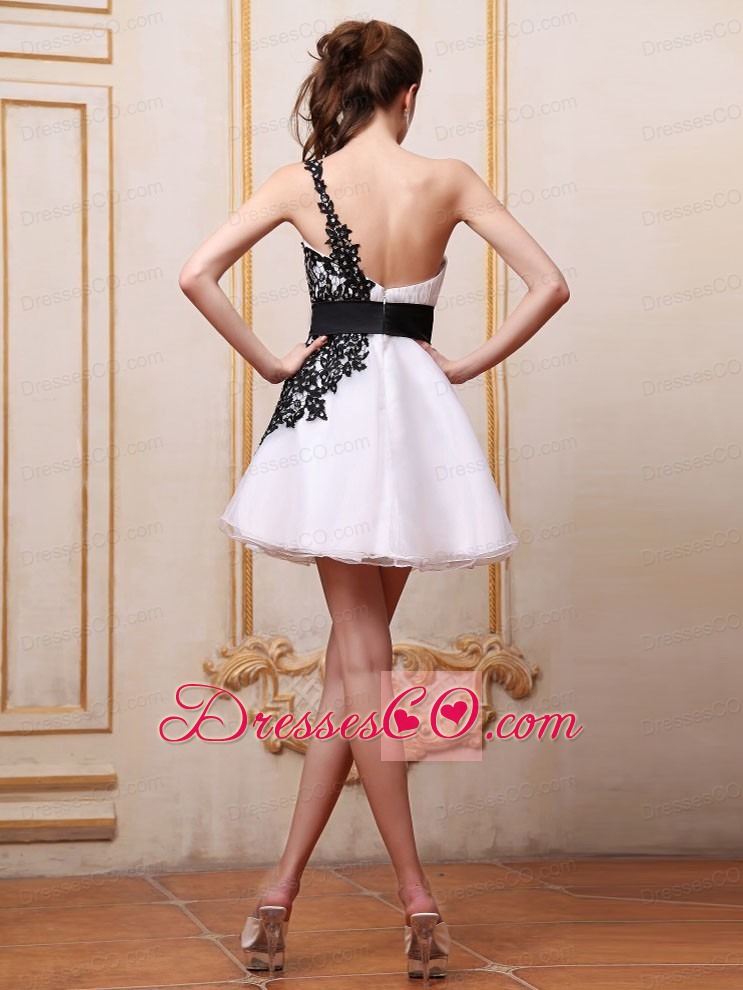 Black Appliques Prom / Cocktail Dress With One Shoulder Mini-length For Party