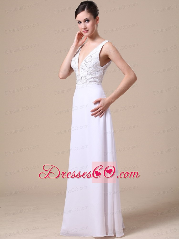 Elegant V-neck Empire Beading Chiffon Prom Dress White