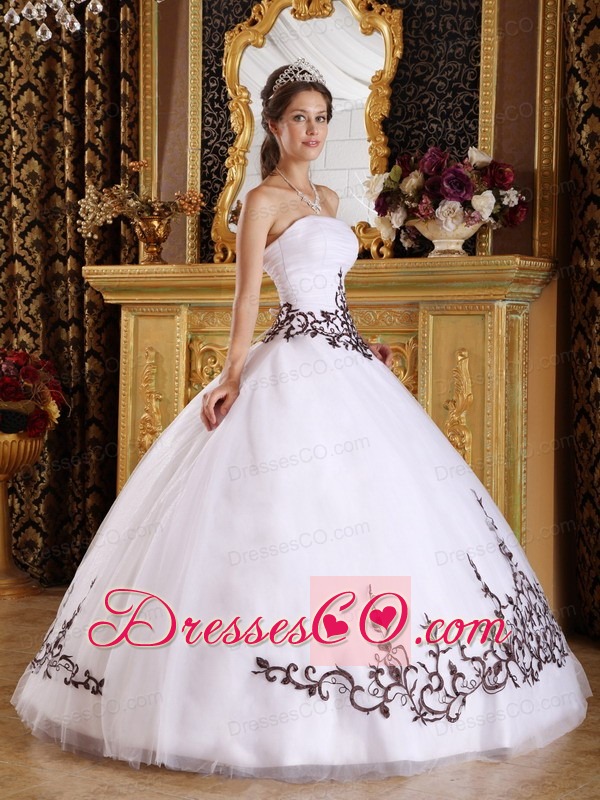 White Ball Gown Strapless Long Tulle Embroidery Quinceanera Dress
