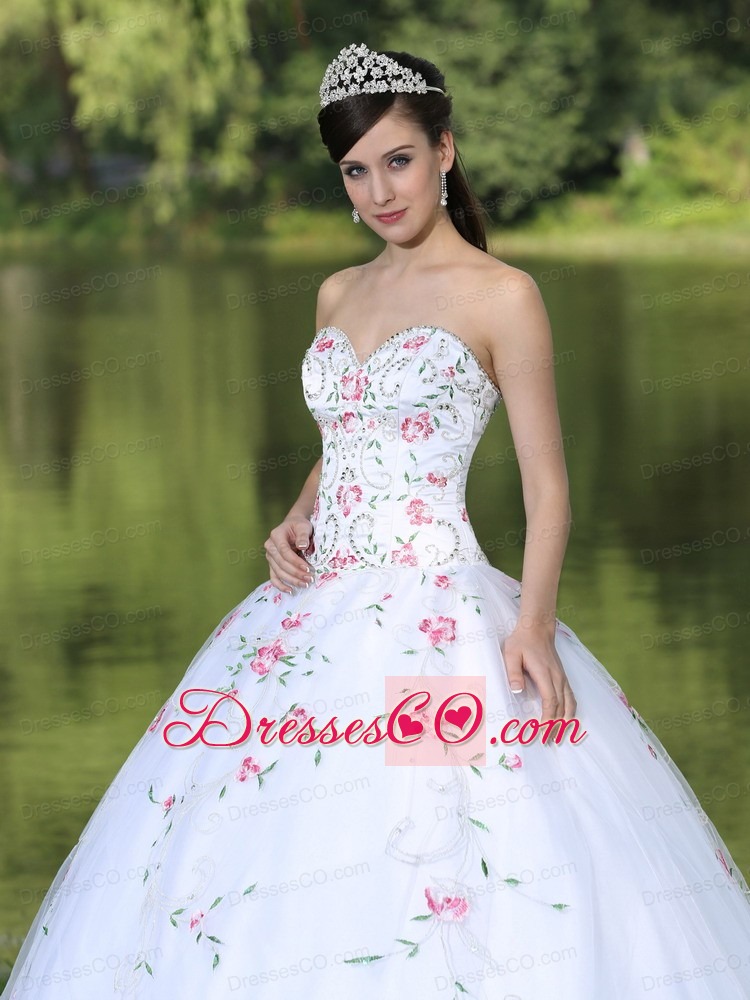 Organza Quinceanera Dress For Sweet 16 With Appliques Decorate