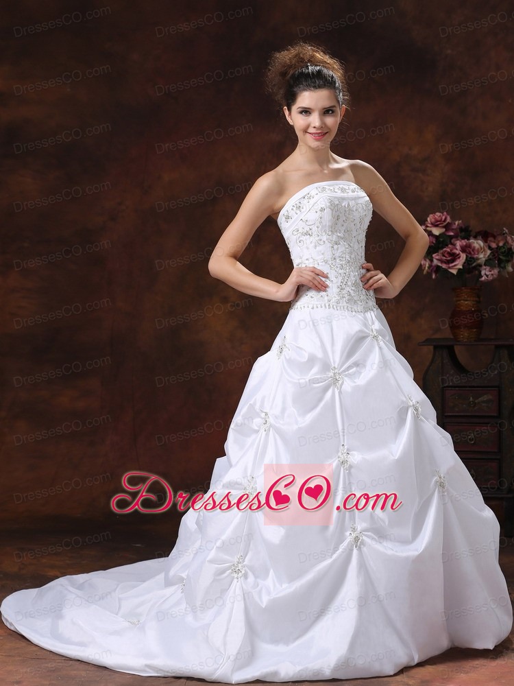 Embroidery Bodice and Appliques For Wedding Dress With Strapless