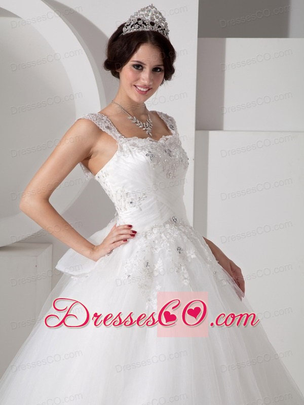 Lovely A-line Straps Longtulle Beading And Appliques Wedding Dress