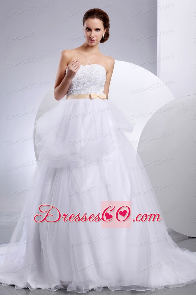 Custom Made Pretty Strapless Wedding Gowns With Appliques and Sash In Wedding Party