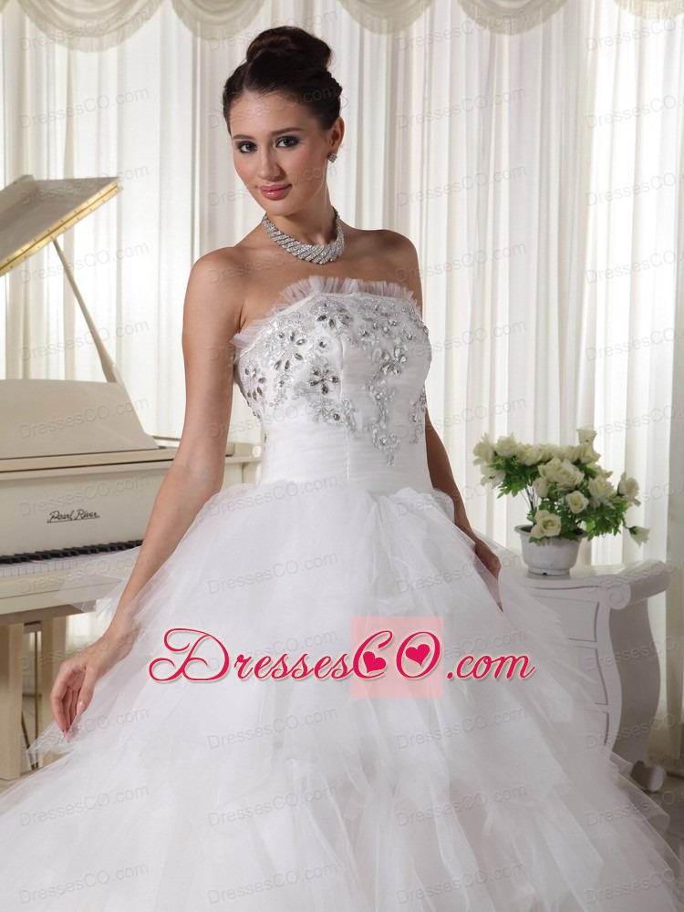 Tulle Ruffles Popular Wedding Dress A-line Strapless Sweep Brush Beaded Decorate Up Bodice