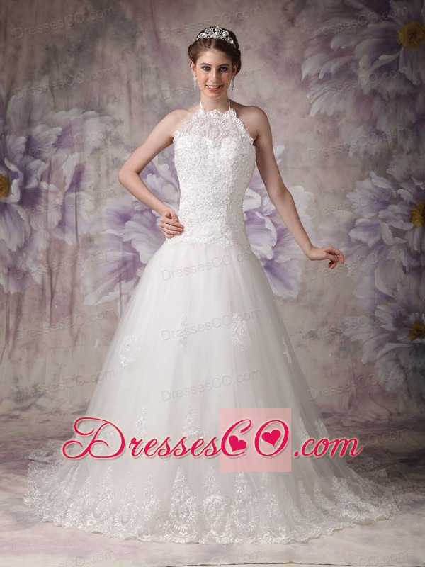 Chic A-line / Princess Halter Court Train Tulle Beading Wedding Dress