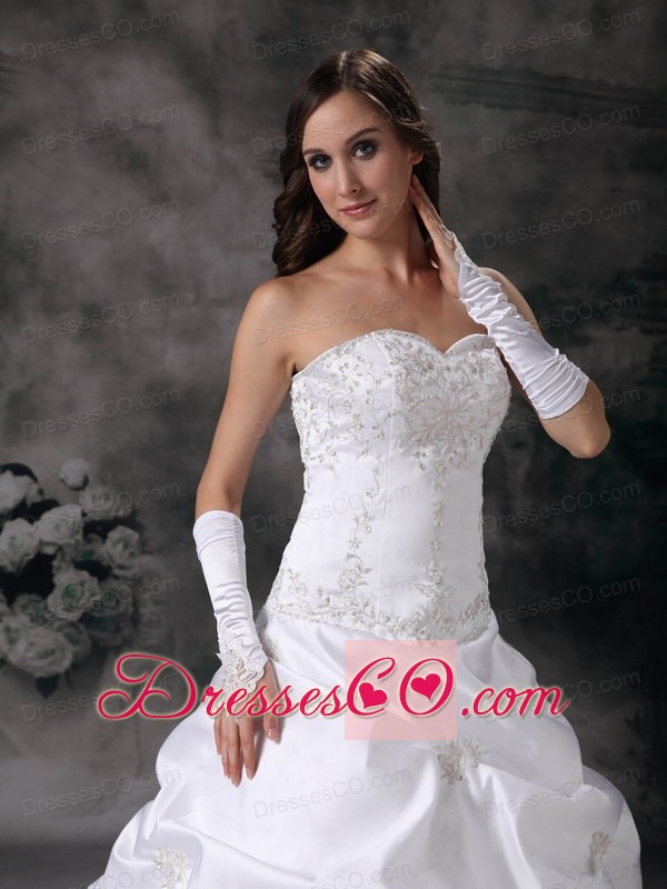 Beautiful A-line Court Train Taffeta Embroidery with Beading Wedding Dress