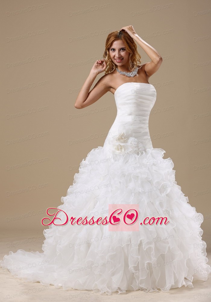 Exclusive Style Ruffles Decorate Bodice Hand Made Flowers A-line Court Train Organza Wedding Dress