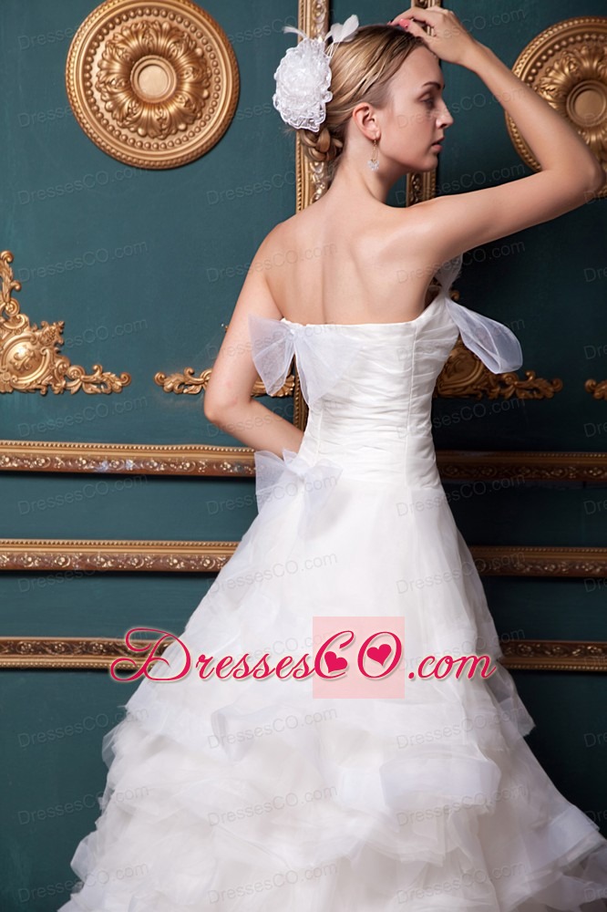 Pretty A-line Strapless Court Train Organza Ruched Wedding Dress
