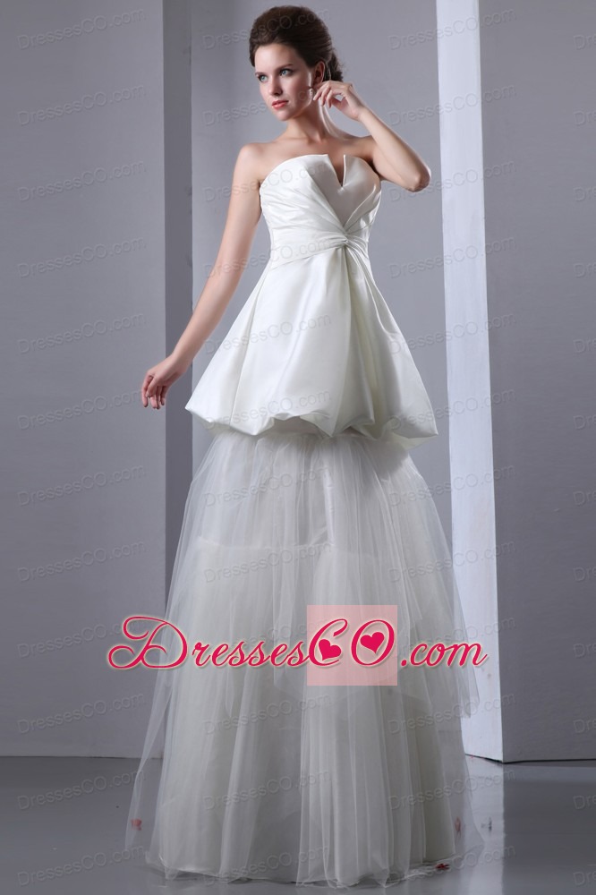 Gorgeous A-line Strapless Long Taffeta And Tulle Wedding Dress