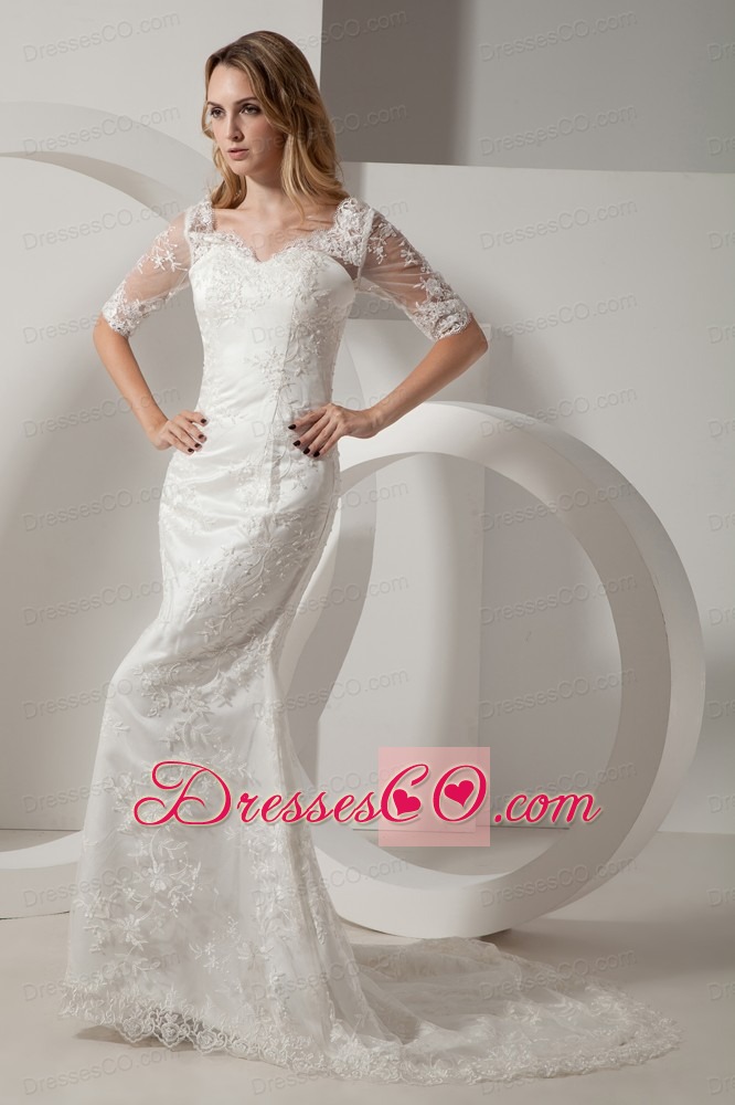 Elegant Mermaid V-neck Court Train Taffeta and Lace Wedding Dress