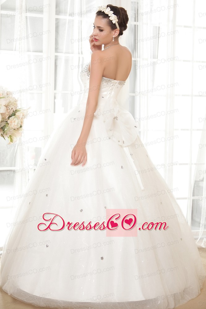 Beautiful A-line Long Tulle And Taffeta Beading Wedding Dress