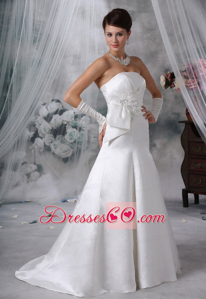 Appliques With Beading Satin Brush Train Wedding Dress For New Style