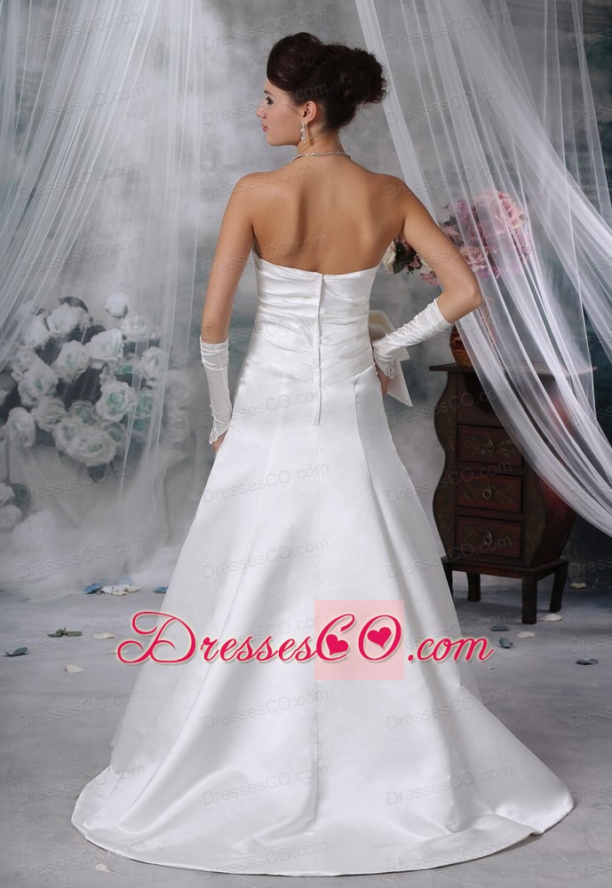 Appliques With Beading Satin Brush Train Wedding Dress For New Style