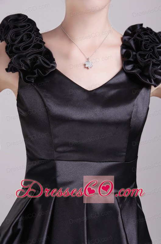 Black Column/sheath V-neck Mini-length Satin Hand Made Flowers Prom / Cocktail Dress