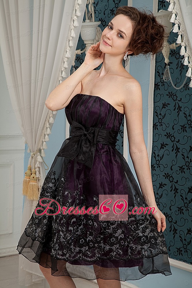 Black Column Strapless Cocktail Dress Organza Embroidery Knee-length