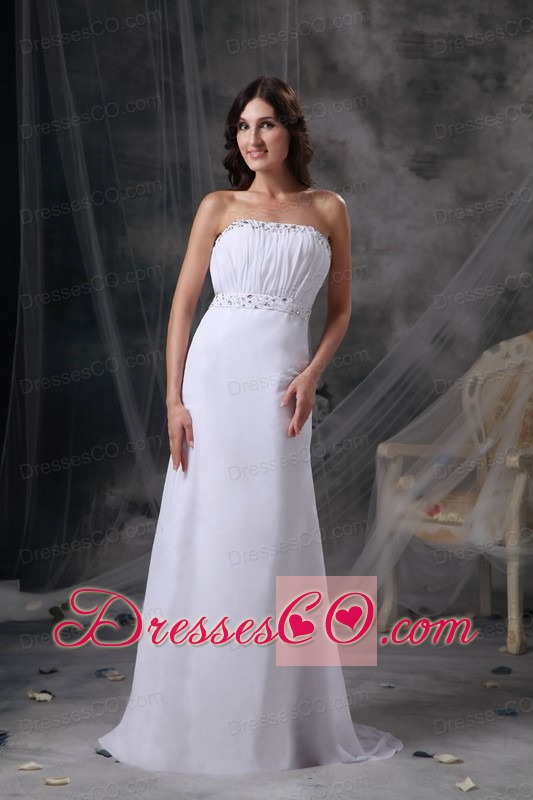 Elegant White Column Strapless Prom / Celebrity Dress Chiffon Beading and Ruching