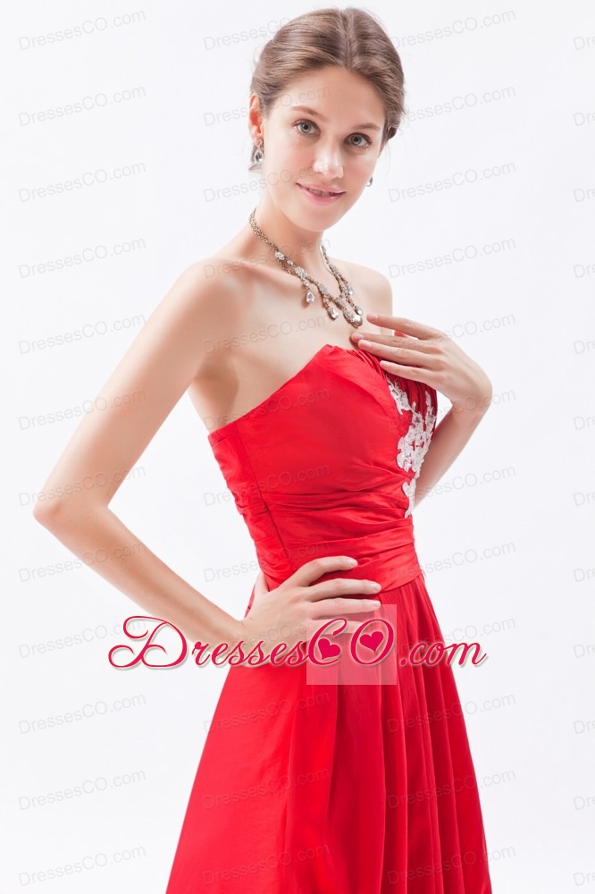 Red Column / Sheath Strapless Prom Dress Taffeta Appliques Long