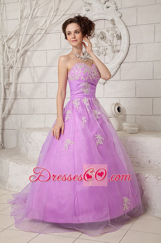 Beautiful Lavender Prom Dress A-line Tulle Appliques Long