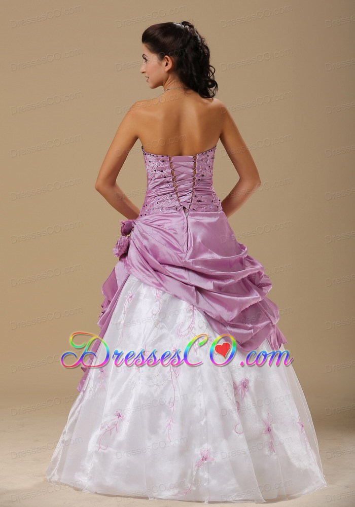 Embroidery Ruched and Hand Made Flowers For Dama Dress Quinceanera In Frankfort Custom Made
