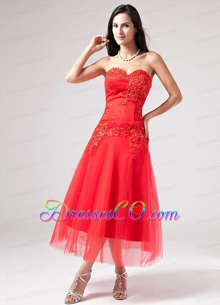 Luxurious Red Prom Dress Beading Appliques With Tulle