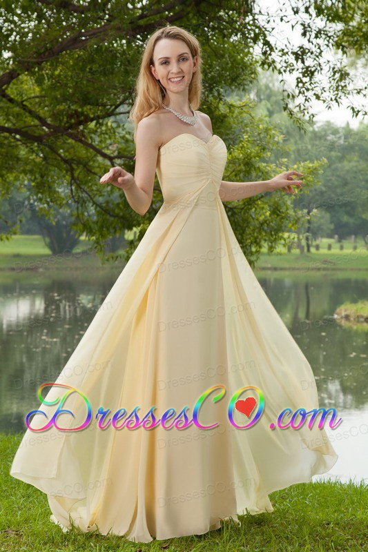 Light Yellow Empire Brush Train Chiffon Ruching Prom Dress