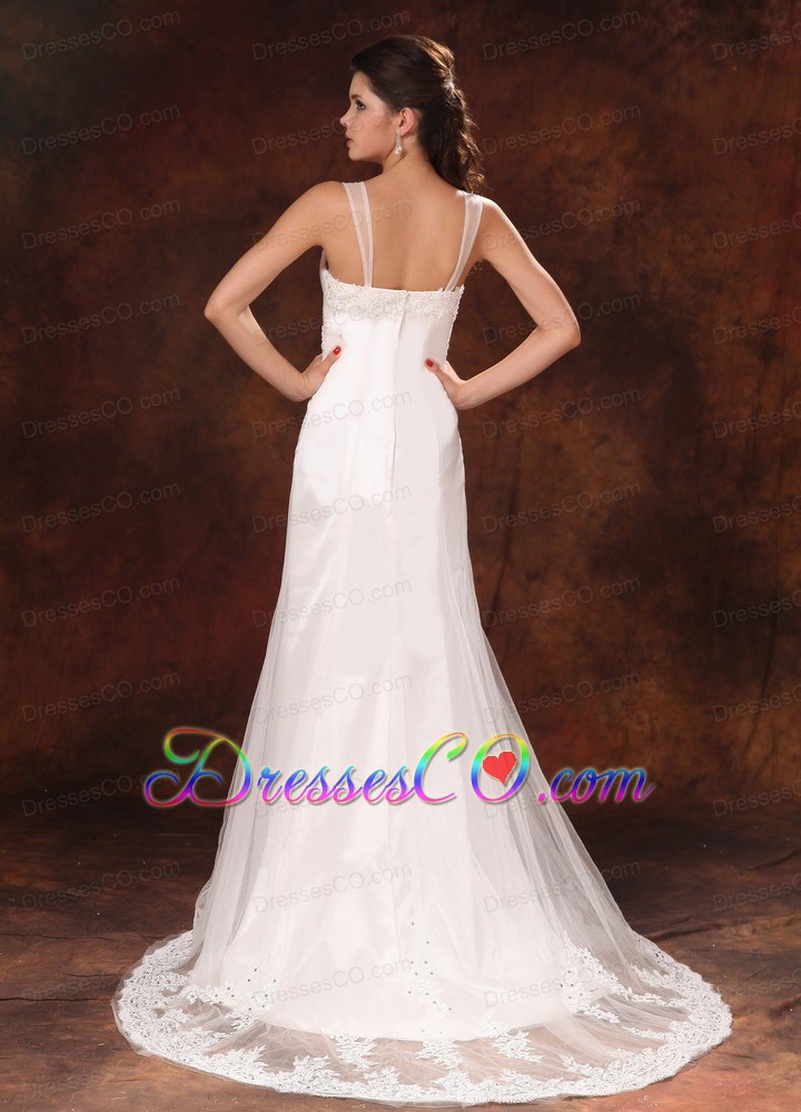Straps And V-neck With Lace Appliques Decorate Waist Court Train New Styles Wedding Dress For Customize