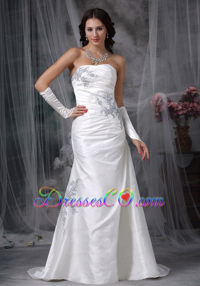 Affordable A-line Strapless Brush TrainTaffeta Appliques and Ruched Wedding Dress