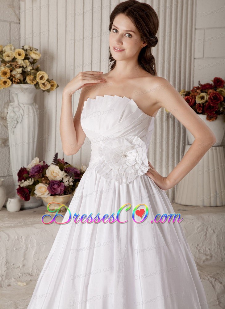 Elegant A-line Strapless Taffeta Beading and Hand Made Flower Wedding Dress