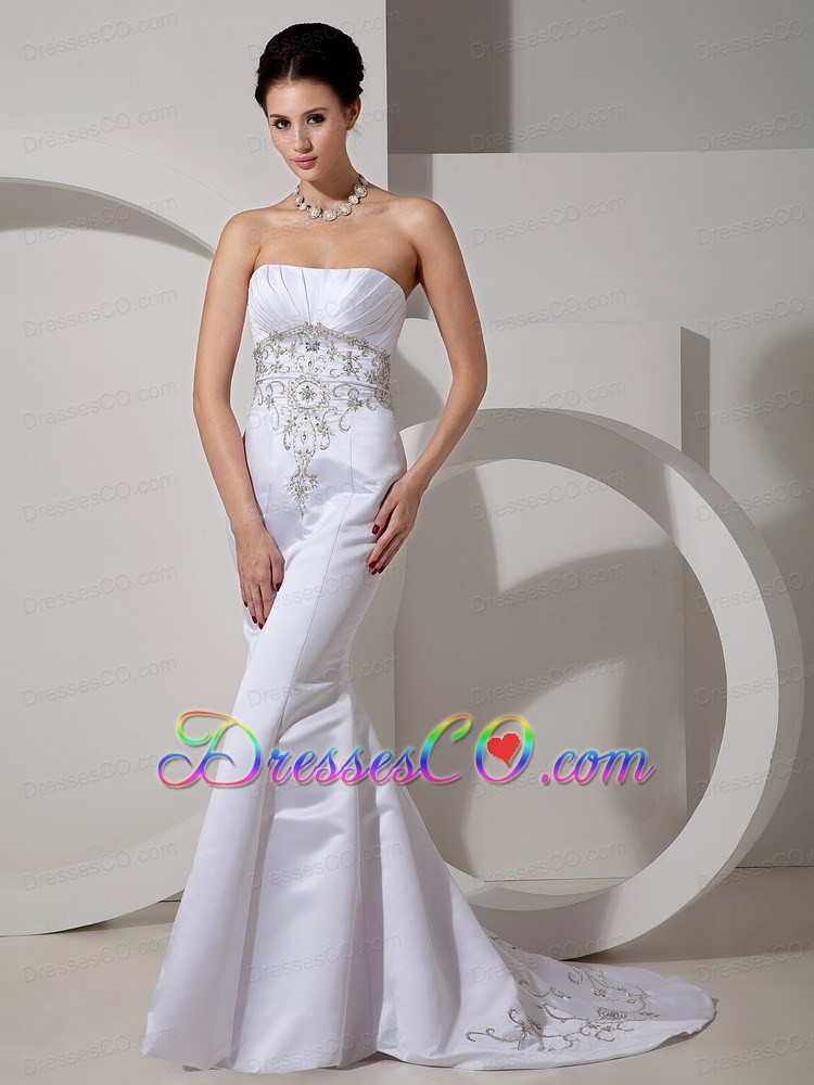 Elegant Mermaid Strapless Brush Train Embroidery Wedding Dress