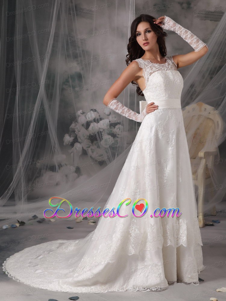 Exquisite Scoop A-Line / Princess Court Train Taffeta Lace Wedding Dress