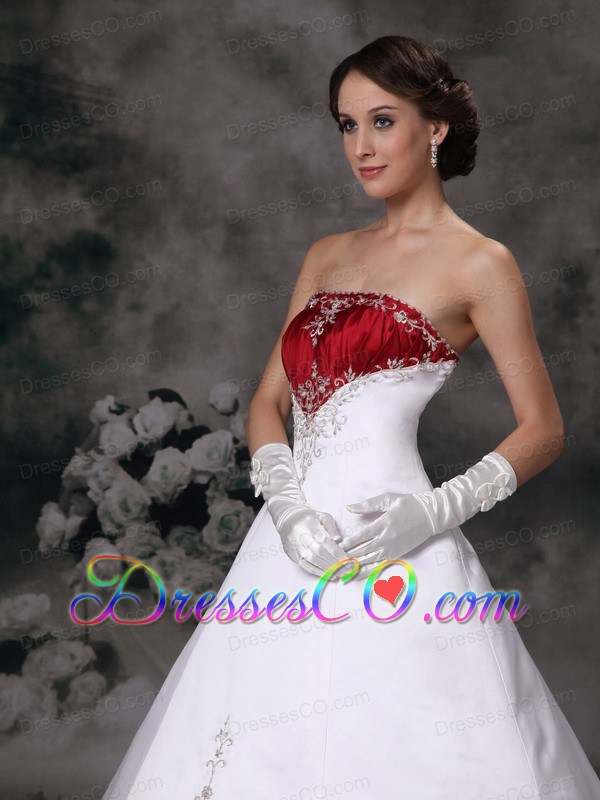 New A-line Strapless Court Train Satin Embroidery Wedding Dress