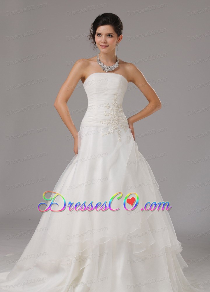 Appliques Custom Made Ruched Bodice Wedding Dress With Organza A-line