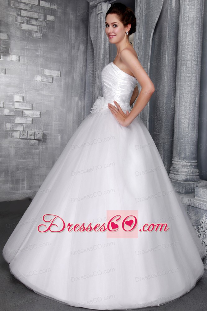 Elegant A-line / Princess Strapless Long Taffeta Hand Flower Wedding Dress