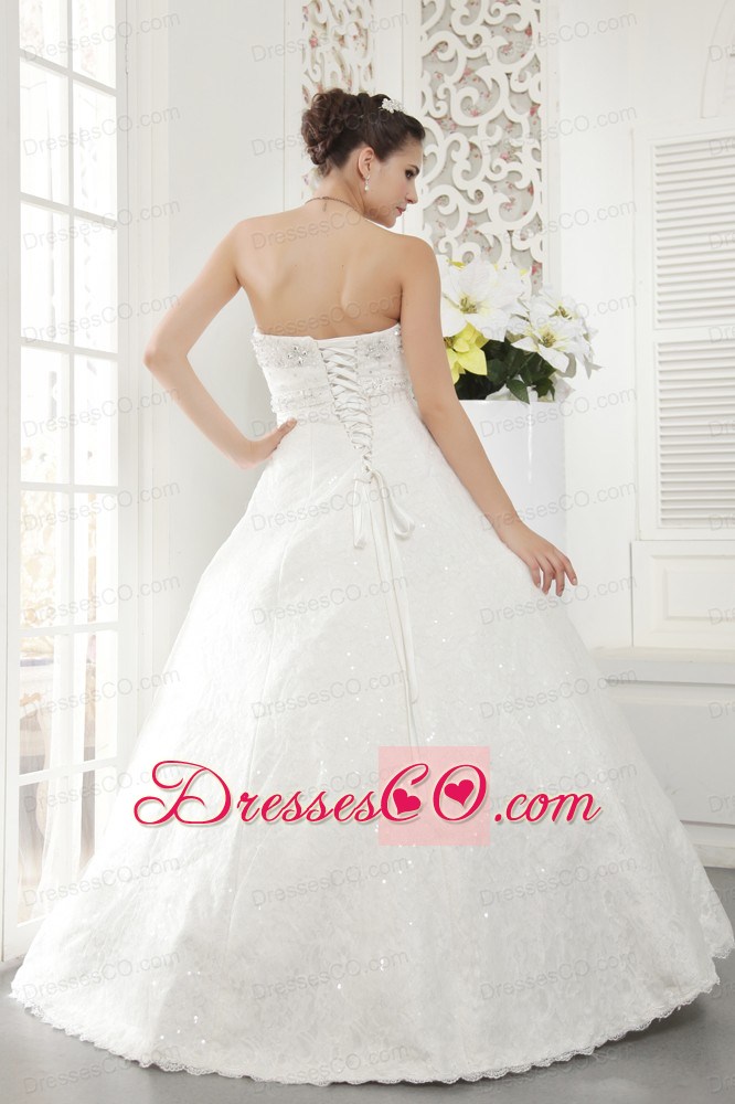 New A-line / Princess Long Lace Beading Wedding Dress