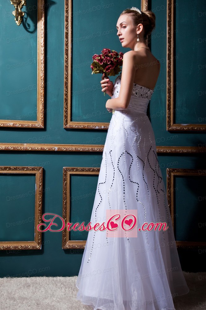 Pretty Column Long Organza Beading Wedding Dress