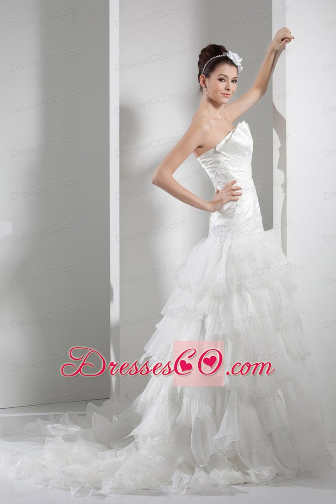 Appliques Pleats Strapless A-line Court Train Ruffled Layers Wedding Dress