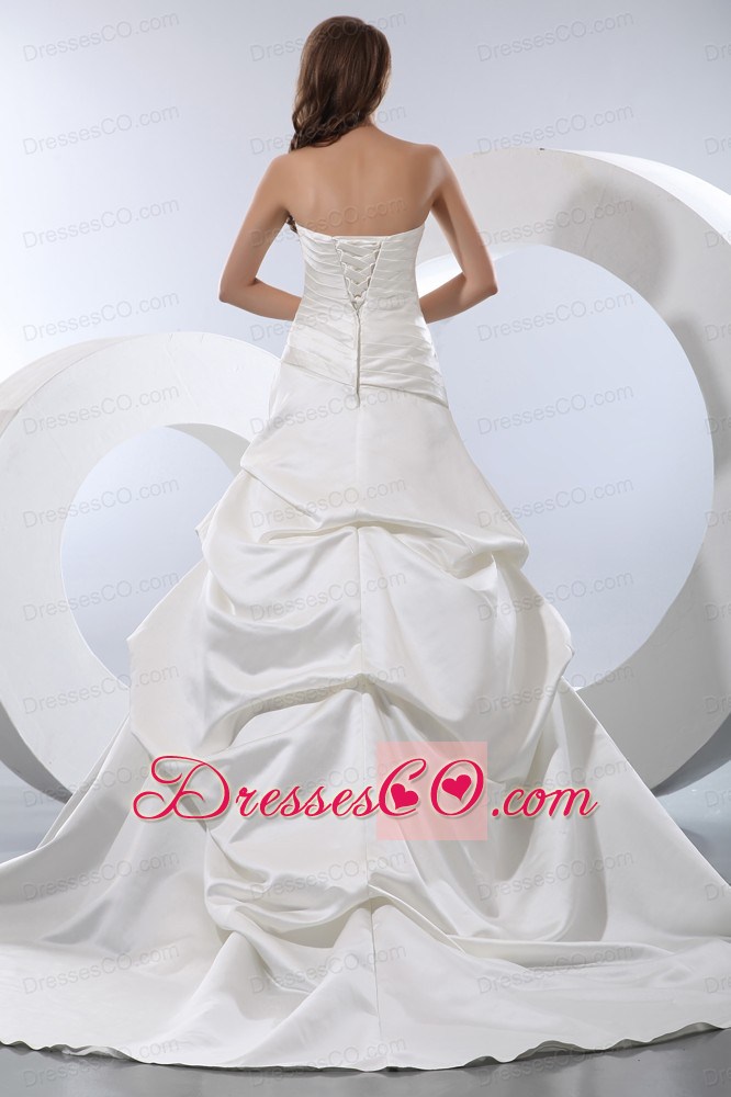 Simple A-line Strapless Court Train Taffeta Pick-ups Wedding Dress