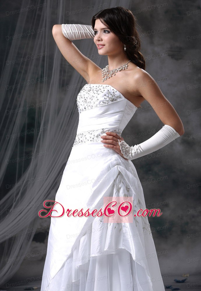 Appliques With Beading Decorate Up Bodice Taffeta And Organza Long Wedding Dress