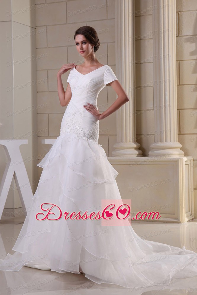 Appliques and Ruching V-neck Short Sleeves Wedding Dress