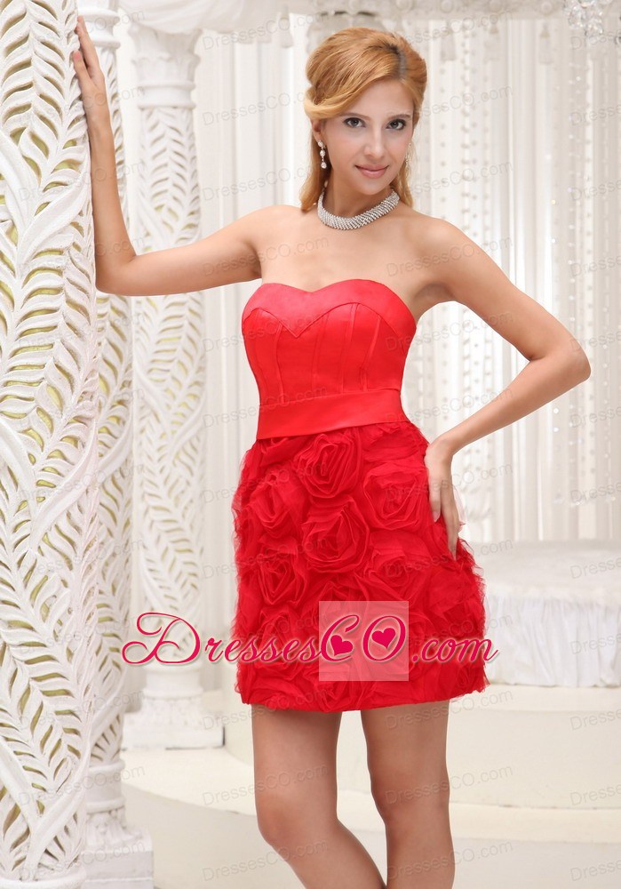 Lovely Red Prom / Homecoming Dress For Fabric With Rolling Flower and Taffeta With Neckline