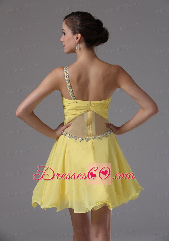 Custom Made One Shoulder and Yellow For Prom Dress With Ruched and Beading