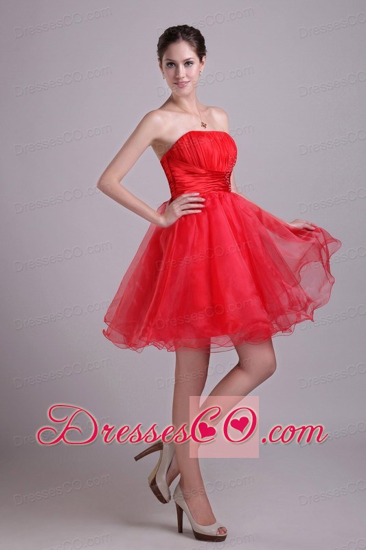 Red A-line Strapless Short Organza Beading Prom/Cocktail Dress