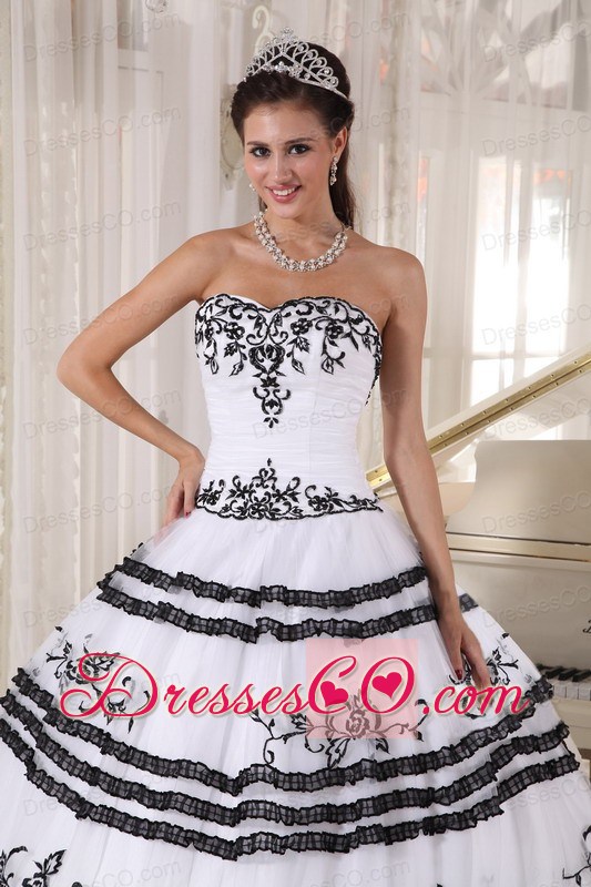 White And Black Ball Gown Long Tulle Embroidery Quinceanera Dress