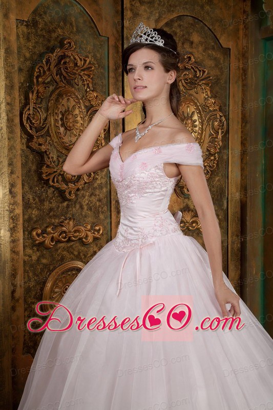 Light Pink Ball Gown Off The Shoulder Long Appliques Organza Quinceanera Dress