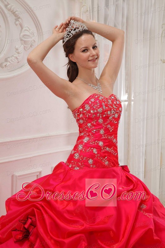 Red Ball Gown Long Taffeta Appliques Quinceanera Dress