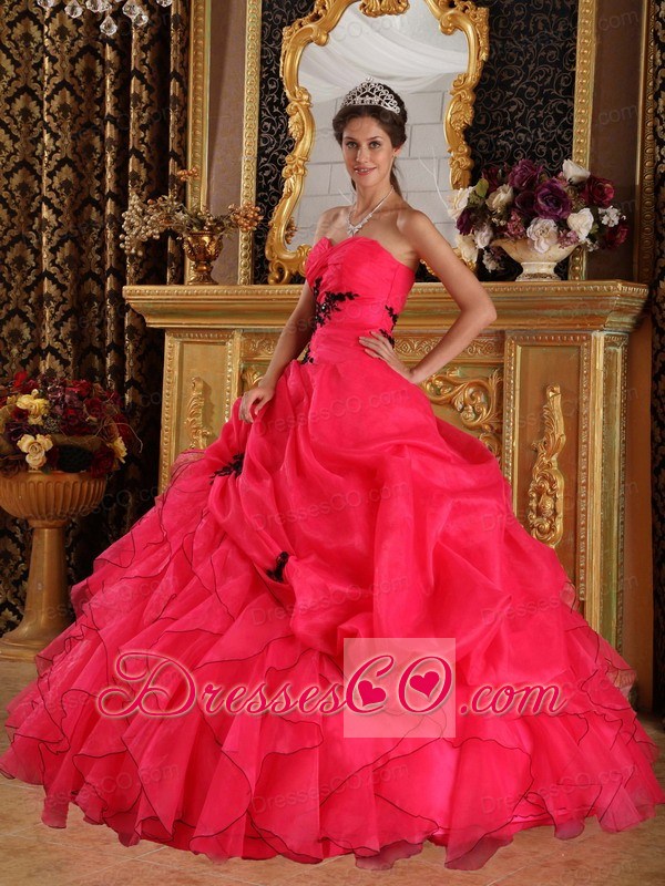 Red Ball Gown Long Organza Appliques Quinceanera Dress